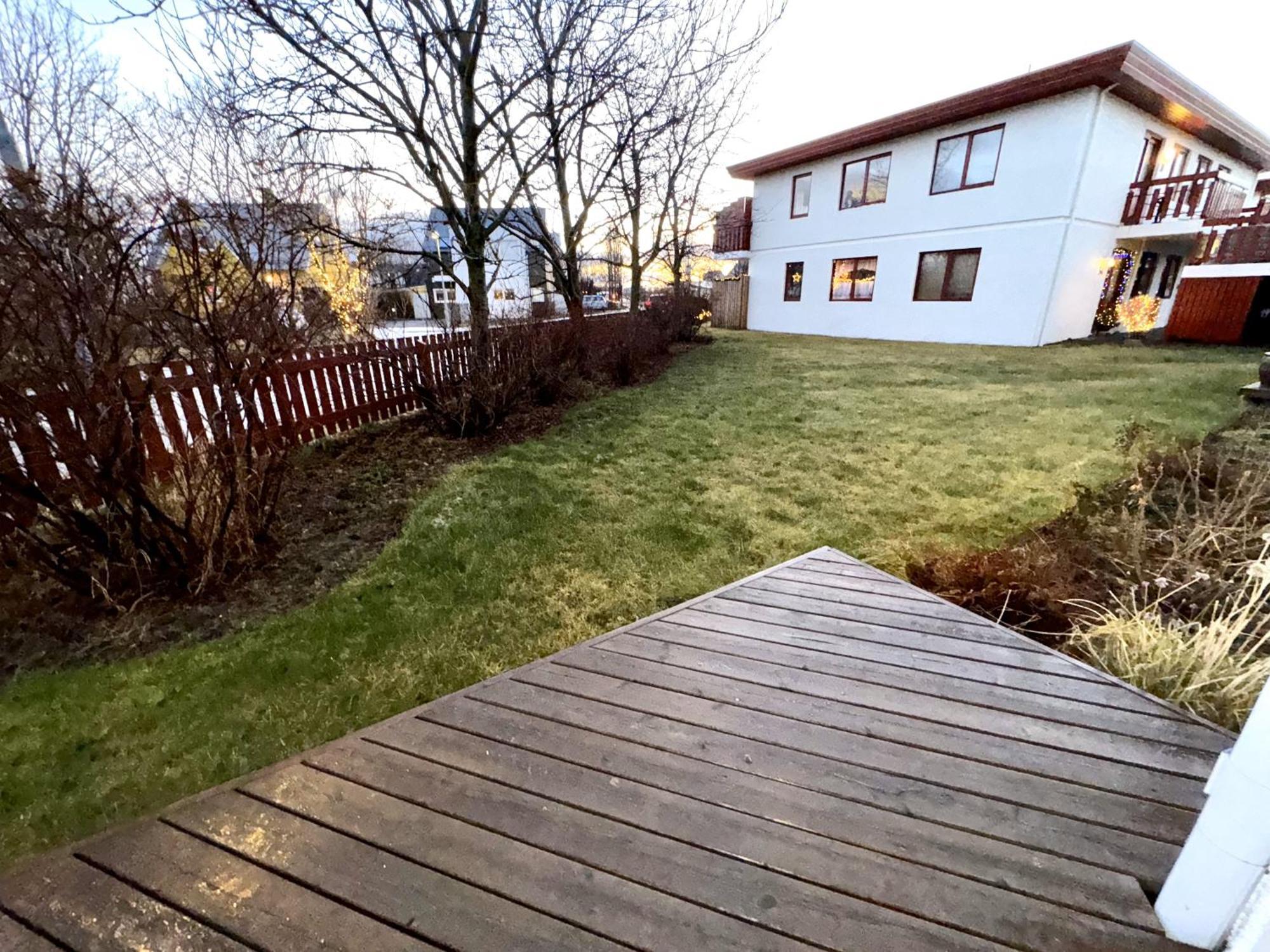 Reykjavikurvegur 42 Appartamento Reykjavík